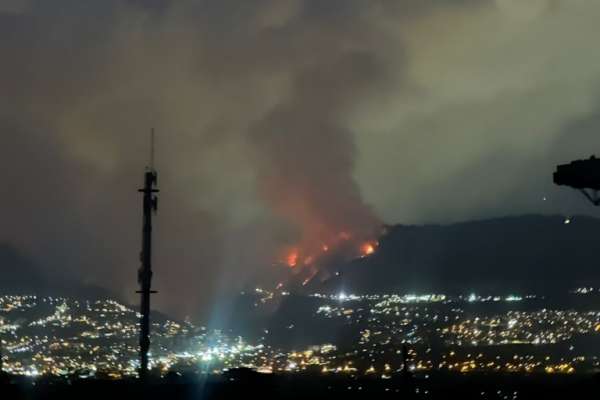 Autoridades trabajar&aacute;n en una investigaci&oacute;n para determinar causas del incendio en Gu&aacute;pulo.