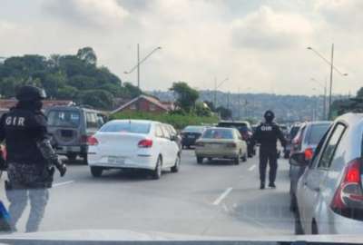 La Polic&iacute;a descart&oacute; que existe una persona atada a explosivos en Los Ceibos.