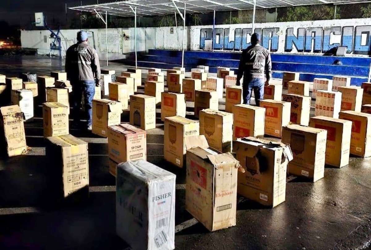 Autoridades incautaron 770.000 cigarrillos de contrabando en Tulcán