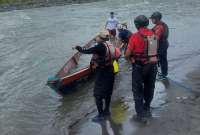 Nueve personas fueron rescatadas del r&iacute;o &amp;#039;Pastaza&amp;#039; por coordinaci&oacute;n del ECU 911