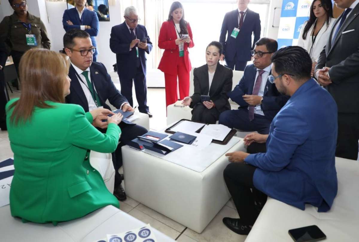 Moderadores recibieron preguntas del Debate Presidencial