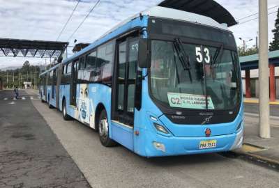 Tres paradas de trole y un circuito no estar&aacute;n operativos por aluvi&oacute;n en Quito
