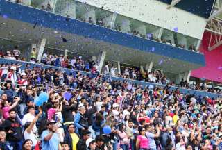 Hinchas de Liga de Quito denuncian agresiones en el estadio de Independiente del Valle