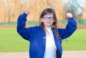 Conoce m&aacute;s sobre la historia de Olivia Farnsworth, chica bi&oacute;nica 