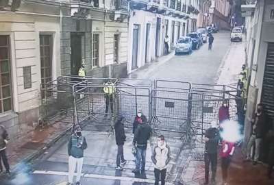 Cierre de v&iacute;as en el Centro de Quito por manifestaci&oacute;n de taxistas