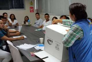 CNE pagar&aacute; a los miembros de las juntas receptoras del voto hasta el 30 de agosto