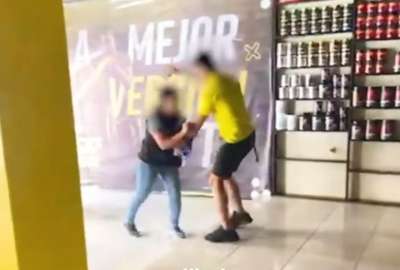 Una t&eacute;cnica de Arcsa fue v&iacute;ctima de agresiones en un local en Guayaquil.