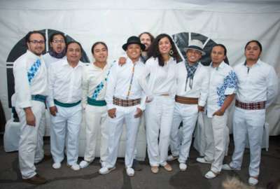 Universidad de Harvard entreg&oacute; premio a grupo musical ecuatoriano por 40 a&ntilde;os de trayectoria