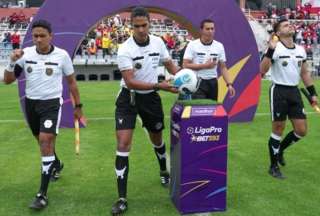 LigaPro: &iquest;cu&aacute;nto gana un &aacute;rbitro y por qu&eacute; LigaPro pide rebaja?