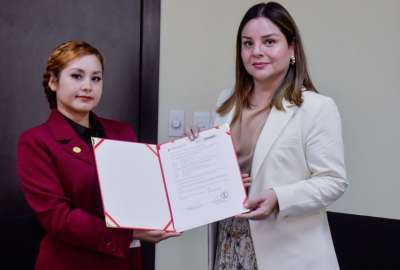 Comunica EP y Classic Media firmaron un convenio para la donaci&oacute;n de producciones chinas. 