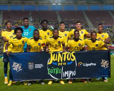 El seleccionado nacional err&oacute; varias oportunidades en su duelo contra Arabia Saudita. 