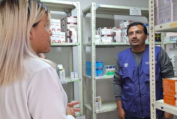 La ARCSA identific&oacute; m&aacute;s de 200 medicamentos sin registro y caducados.
