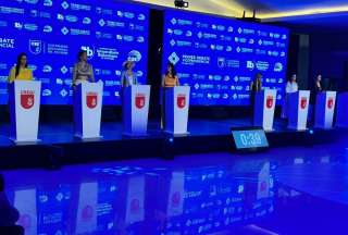 14 candidatas participaron en el debate vicepresidencial en Guayaquil
