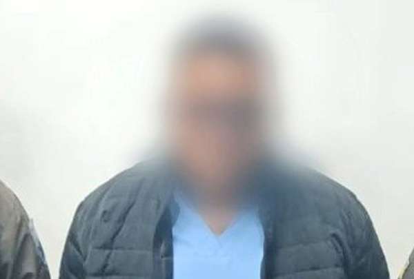 Polic&iacute;a detiene a funcionario por pedir dinero a cambio de citas m&eacute;dicas