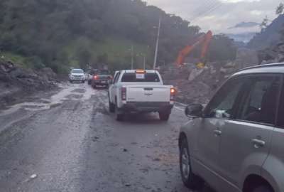 Paso controlado en la Papallacta &ndash; Baeza permitir&aacute; llegada de productos a Napo y Orellana