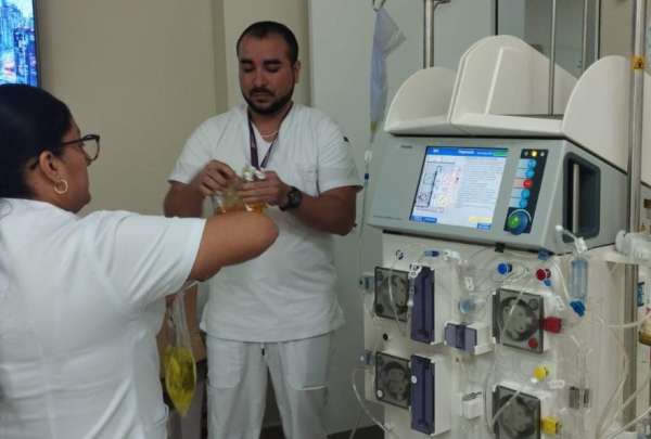 76 pacientes reciben tratamiento de hemodi&aacute;lisis intermitente gracias a esta equipaci&oacute;n. 