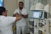 76 pacientes reciben tratamiento de hemodiálisis intermitente gracias a esta equipación.