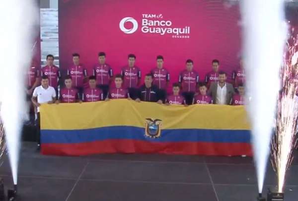 La idea de Richard Carapaz se hizo realidad y hoy se present&oacute; al Team Banco Guayaquil Ecuador