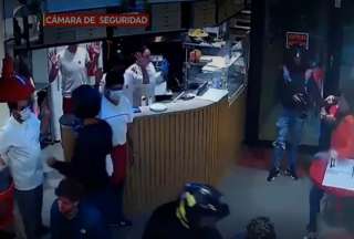 Prisi&oacute;n preventiva contra cinco personas por robo a restaurante en Quito