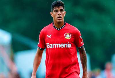 El zaguero Piero Hincapi&eacute; mantiene la titularidad con el Bayer Leverkusen en este arranque de temporada. 