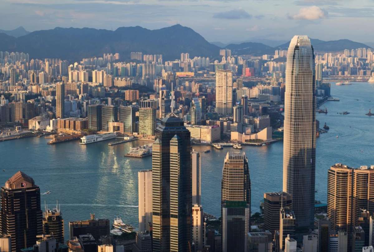 La 'Perla de Oriente' celebra los 25 a&ntilde;os de integraci&oacute;n con China continental