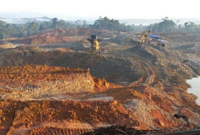 Gobierno Nacional suspendi&oacute; actividades en cuatro concesiones mineras en Napo