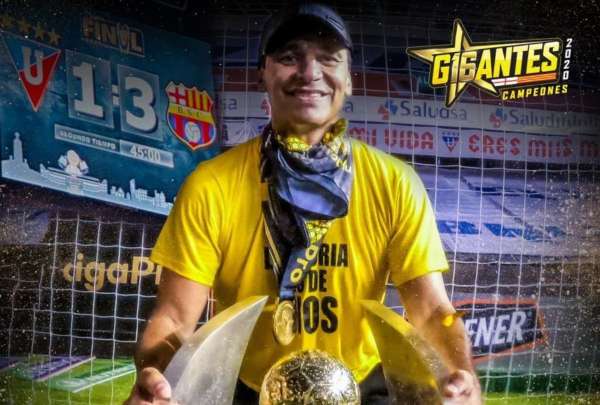 Fabi&aacute;n Bustos record&oacute; el t&iacute;tulo que obtuvo con Barcelona hace un a&ntilde;o