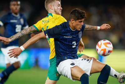 Piero Hincapi&eacute; fue titular en los dos partidos de Ecuador contra Australia.