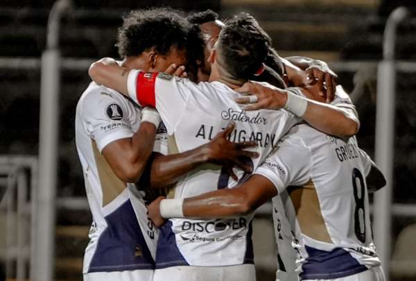 Liga de Quito gan&oacute; en Venezuela y es l&iacute;der del grupo C de la Copa Libertadores