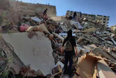 Los trabajos de rescate de los pobladores contin&uacute;an en las zonas devastadas por el terremoto de Turqu&iacute;a y Siria.