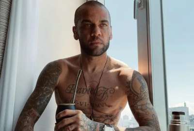 Otra mujer denuncia que Dani Alves la toc&oacute; inapropiadamente 