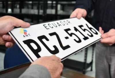 Placas provisionales de papel  tienen una vigencia de 120 d&iacute;as