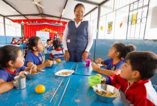 Gobierno Nacional firm&oacute; contrato para la alimentaci&oacute;n escolar de 2,4 millones de ni&ntilde;os