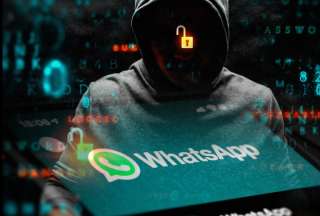 Hackearon la cuenta de Whatsapp del ministro Juan Carlos Vega