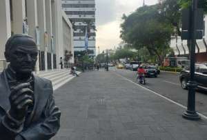 La Avenida 10 de Agosto est&aacute; ubicada en el centro de Guayaquil y recorre 41 cuadras.