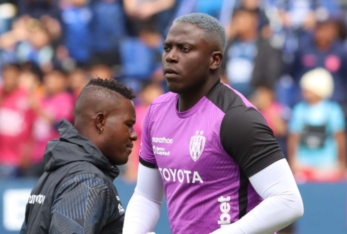 Mois&eacute;s Ram&iacute;rez podr&iacute;a seguir su carrera en el extranjero