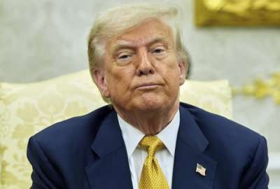 Trump fue evaluado por su equipo m&eacute;dico tras presentar de insuficiencia venosa.
