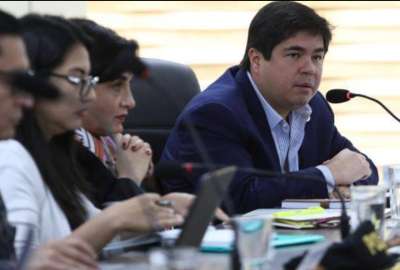 En una entrevista con un medio de comunicaci&oacute;n, Arturo F&eacute;lix Wong dio a conocer los motivos del distanciamiento entre Daniel Noboa y Ver&oacute;nica Abad.
