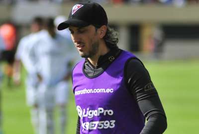 Zubeld&iacute;a se quedar&aacute; en Liga de Quito