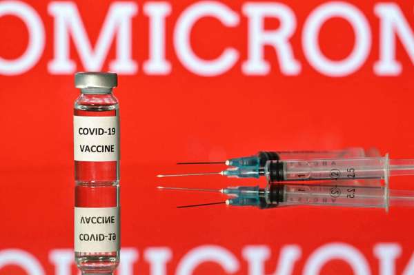OMS anticipa cambios en la composici&oacute;n de la vacuna para frenar a &Oacute;micron