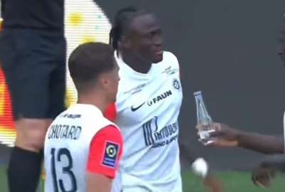 Issiaga Sylla se enter&oacute; de la muerte de su madre antes de empezar el partido ante el Nantes