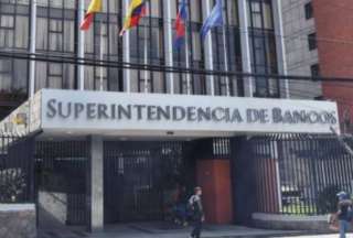 Superintendencia de Bancos alerta sobre servicios de BY Seguros