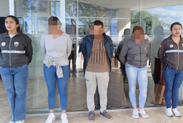 En un operativo realizado en Quito, detuvieron a miembros de un grupo de sacapintas que robaron en entidades bancarias en Cuenca; sustrajeron m&aacute;s de USD 35.000. 