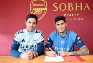 OFICIAL: Arsenal anunci&oacute; la contrataci&oacute;n de Piero Hincapi&eacute;