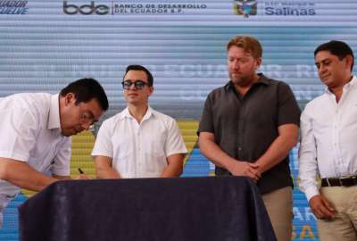 El presidente de la Rep&uacute;blica, Daniel Noboa, particip&oacute; en la entrega de estos recursos, por parte del Banco de Desarrollo del Ecuador (BDE).