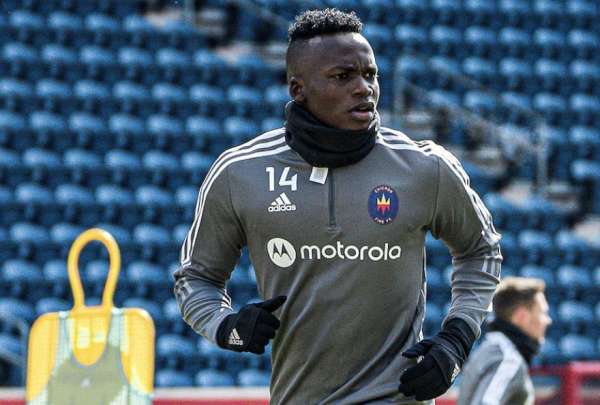 Ecuatoriano John Jairo Espinoza jugar&aacute; en el f&uacute;tbol de Suiza