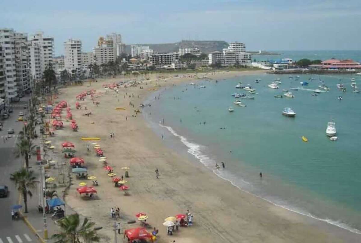 Oleaje y aguaje elevarán el riesgo en la costa ecuatoriana del 8 al 11 de agosto, alerta INOCAR
