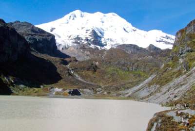 El ascenso a la cumbre del Cayambe est&aacute; restringido a monta&ntilde;istas experimentados. 