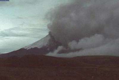 Se reporta ca&iacute;da de ceniza del volc&aacute;n Cotopaxi al sur de Quito