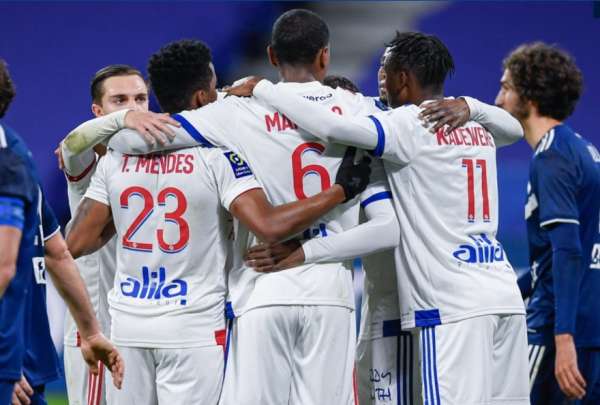 El Olympique de Lyon, hist&oacute;rico del f&uacute;tbol en Francia, jugar&aacute; la temporada 2025-2026 en segunda divisi&oacute;n tras una sanci&oacute;n por mala gesti&oacute;n financiera.
